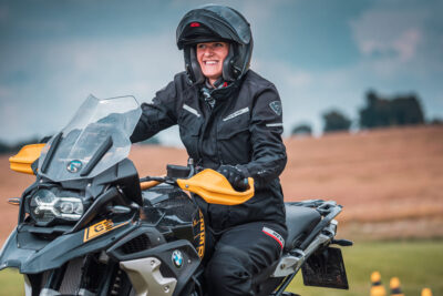 autoškola na motorku - týdenní kemp - přijďte se projet